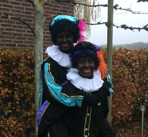 Pieten zoeken eenzame ouderen in Linne